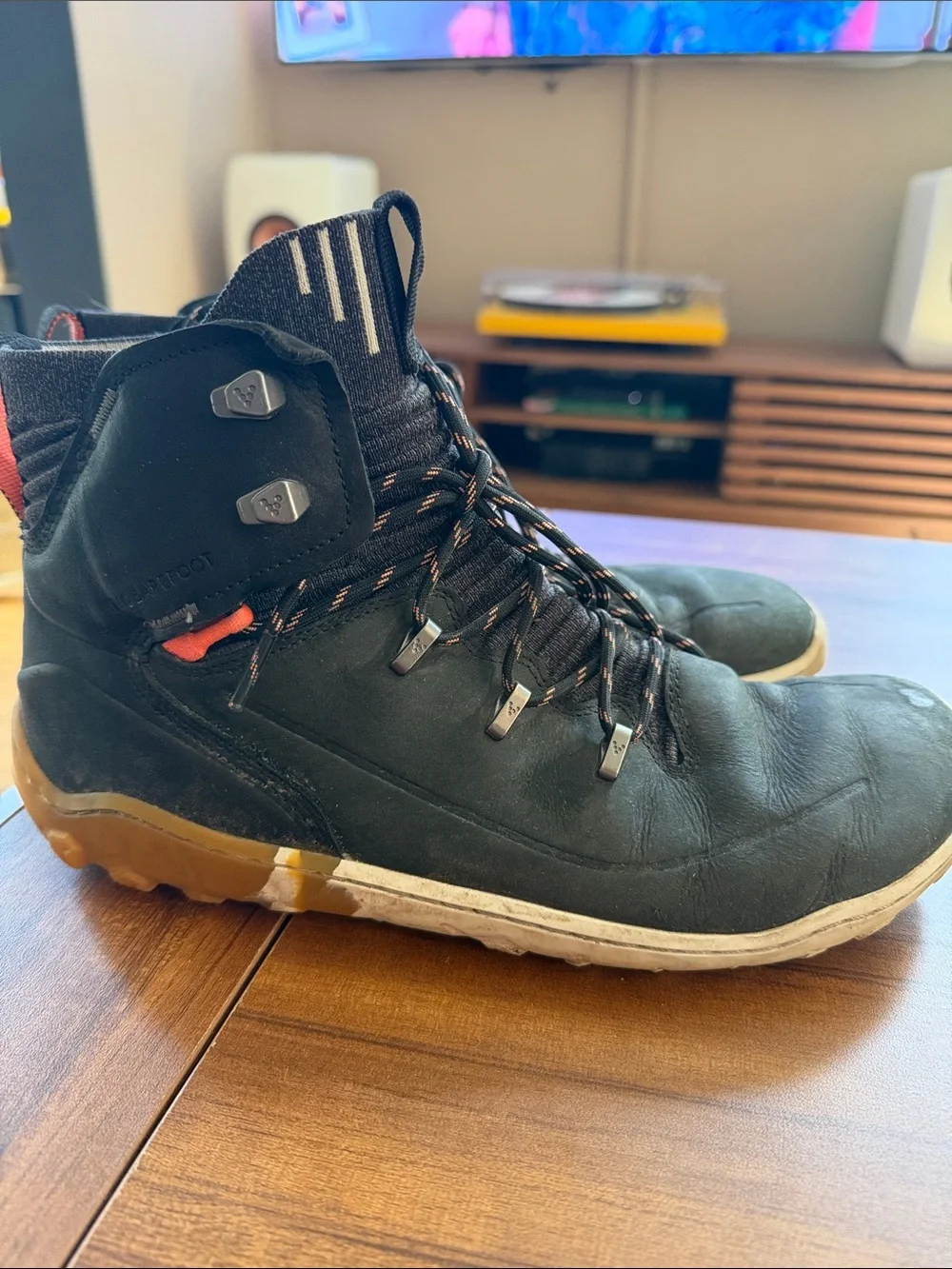 Vivobarefoot women’s hiking shoes size 40/9